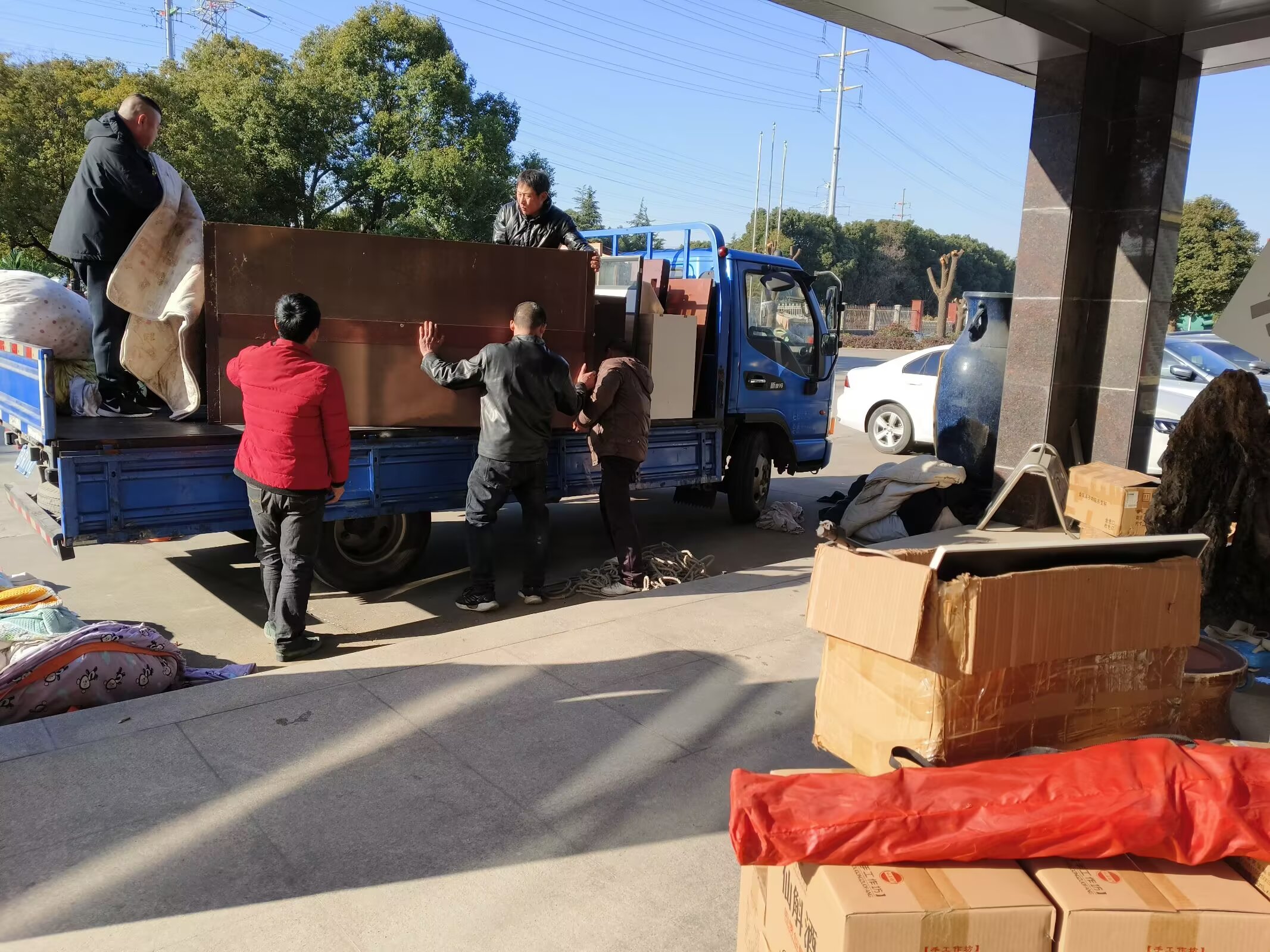 宜興富貴臨門搬家公司 專業服務，讓搬家無憂